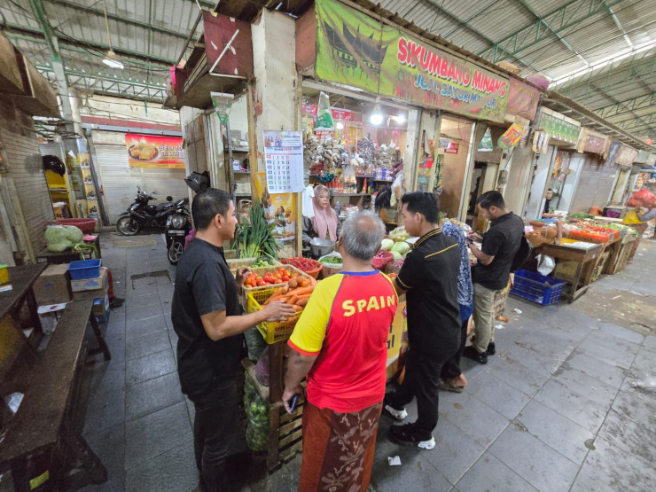 Jelang Ramadhan Satgas Pangan Polres Gresik Sidak Pasar