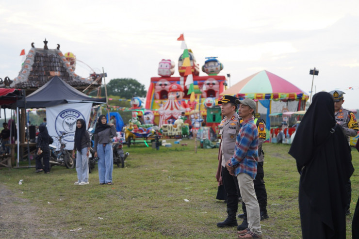 Kapolres Bojonegoro Pimpin KRYD, Patroli Dialogis di Kawasan Wisata